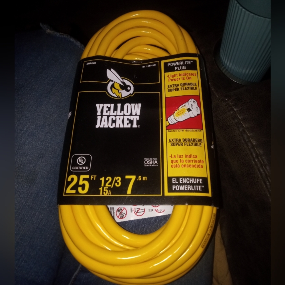 Yellow Jacket25 ft. 12/3 SJTW Outdoor Heavy-Duty Extension Cord with Power Ligh